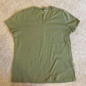 Green Eddie Bauer V-Neck Tee